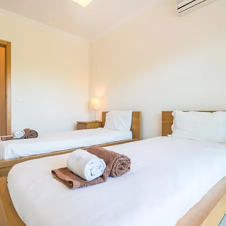 Two Bedroom Monte Balaia * Albufeira