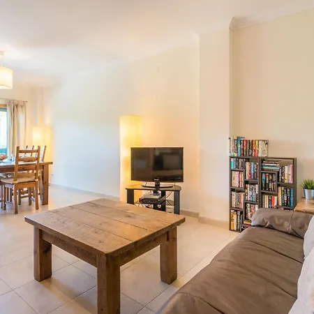Two Bedroom Monte Balaia Apartment Albufeira